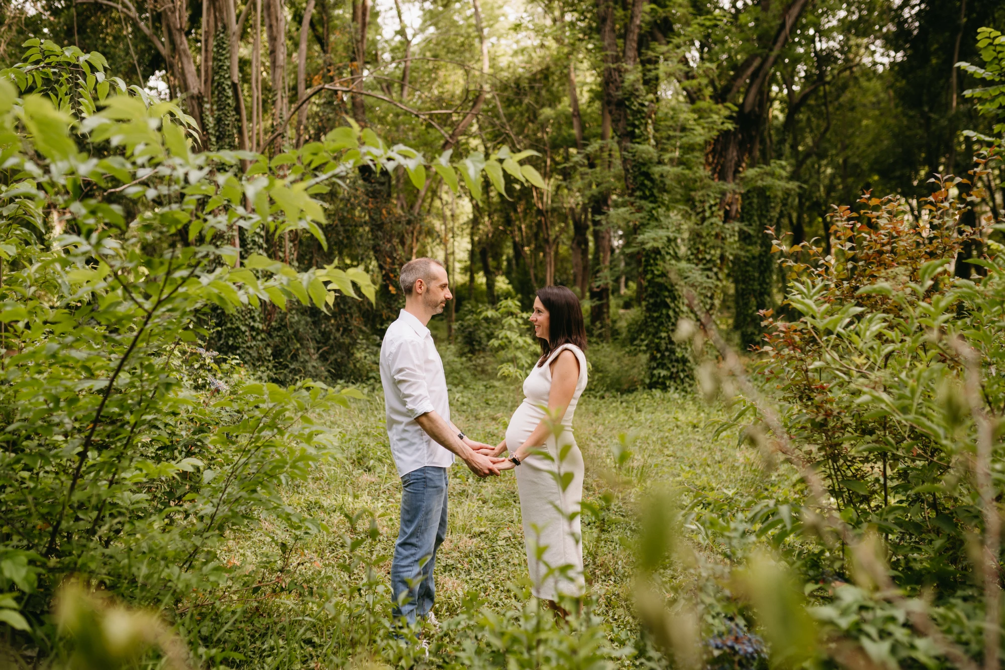 Foto de Pareja en bosque